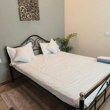 Risal Home Stays Greater Noida Exterior photo