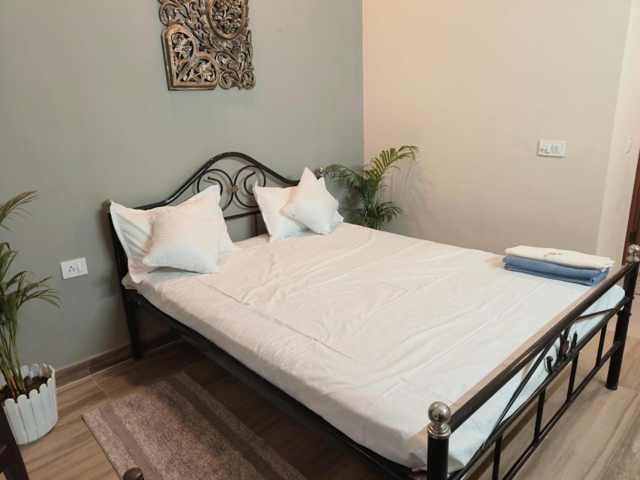 Risal Home Stays Greater Noida Exterior photo
